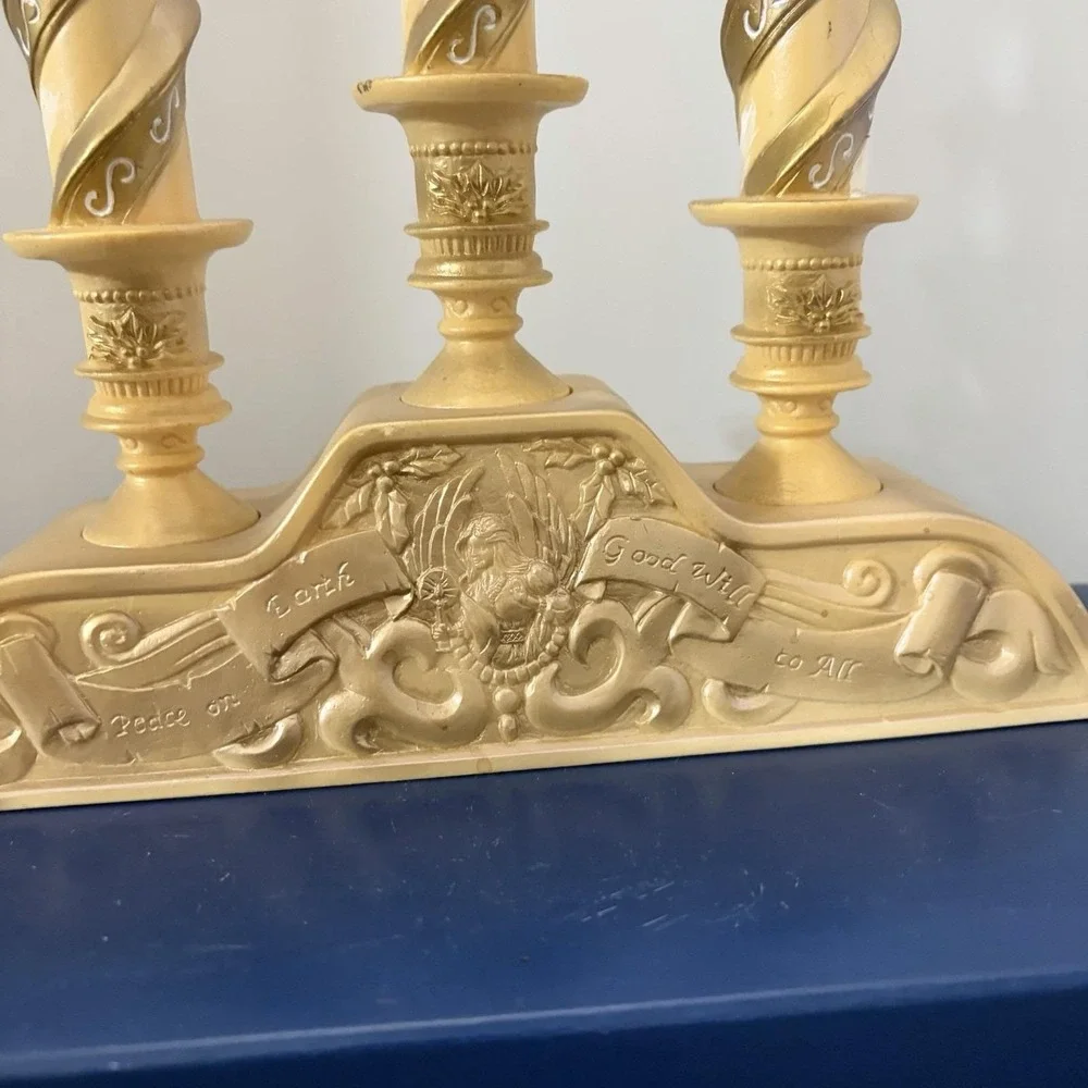Trendmasters Animated Christmas Candelabra 3 Candle Lights Santa Peace On Earth